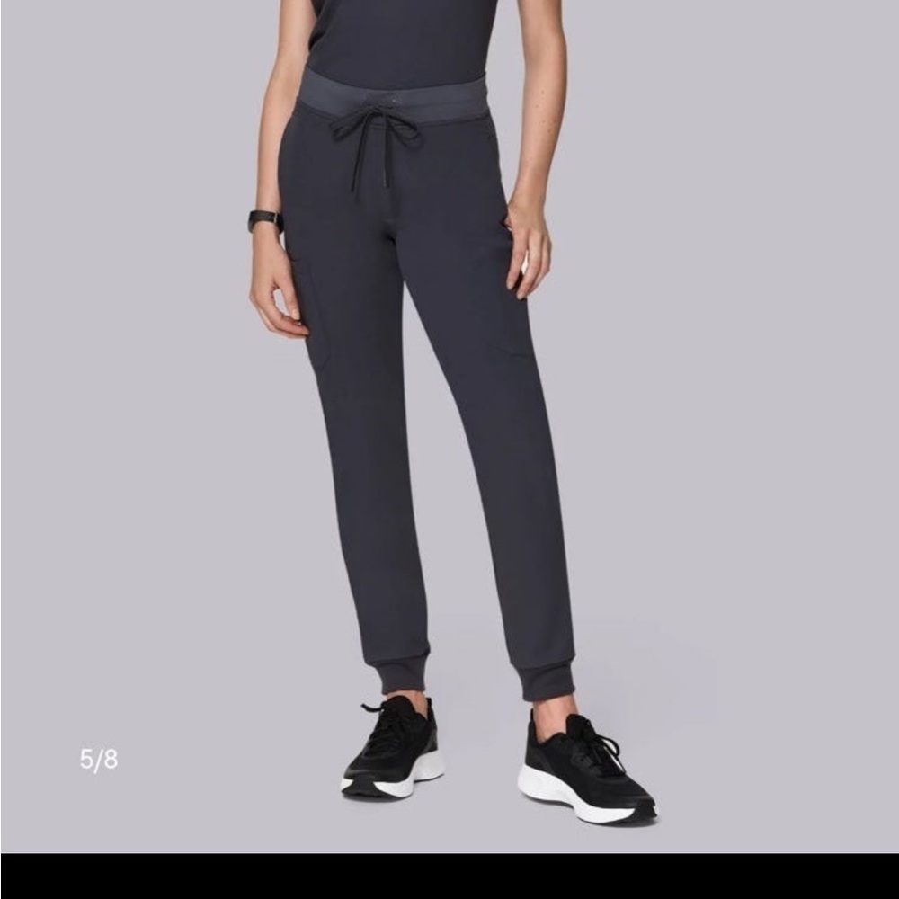 Mandala Scrub Joggers